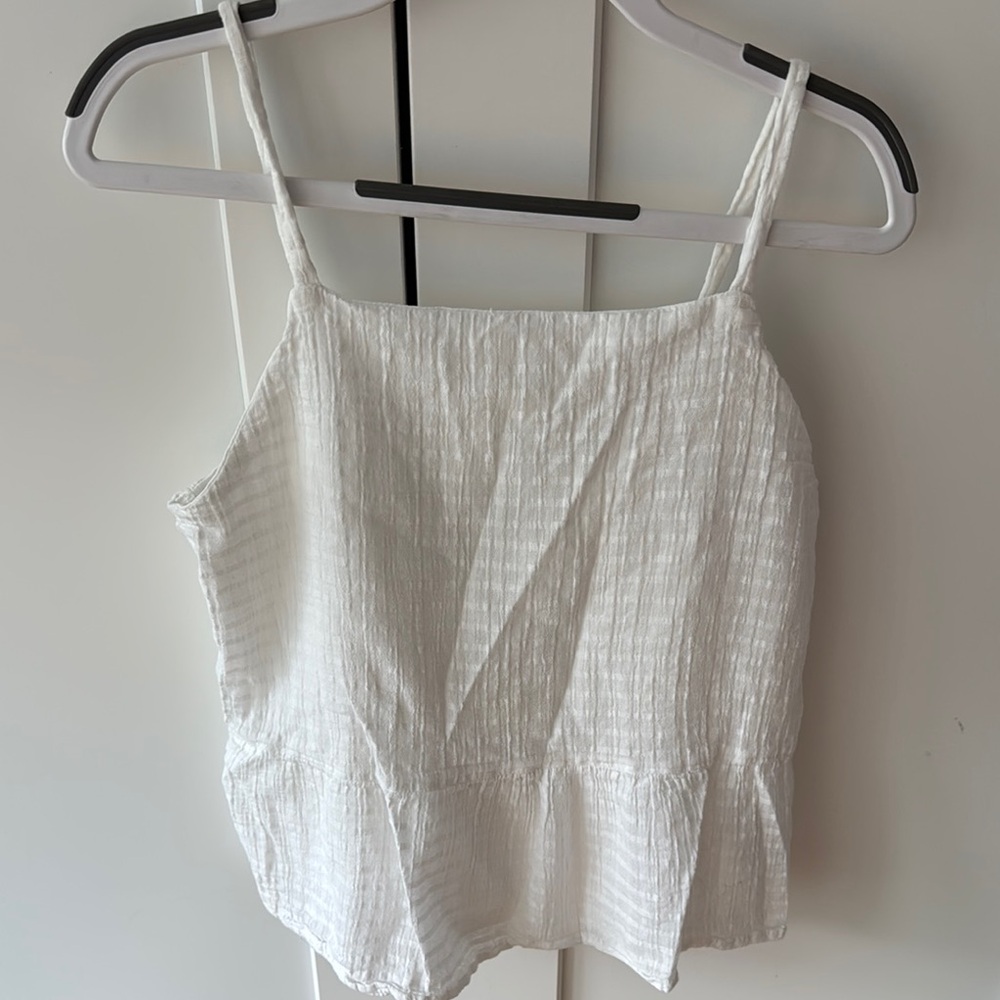 White Sleeveless Girl's Tops